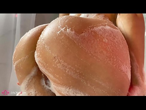 ❤️ Brunette වයිබ්රේටරය සමඟින් පුසි ස්වයං වින්දනයේ යෙදී ස්නානය කිරීමේදී දැඩි ලෙස සුරාන්තයට පත් කරයි Porno si.vegasservice.ru ﹏